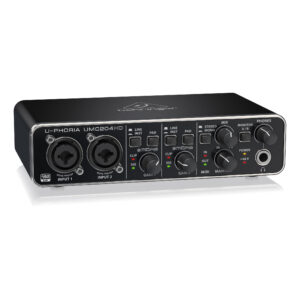 UMC204HD : Audiophile 2x4, 24-Bit/192 kHz USB Audio/MIDI Interface with Midas Mic Preamplifiers