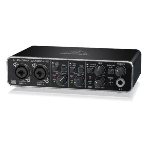 UMC204HD : Audiophile 2x4, 24-Bit/192 kHz USB Audio/MIDI Interface with Midas Mic Preamplifiers